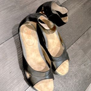 The shoes have been lightly used a few times. They are in great shape.